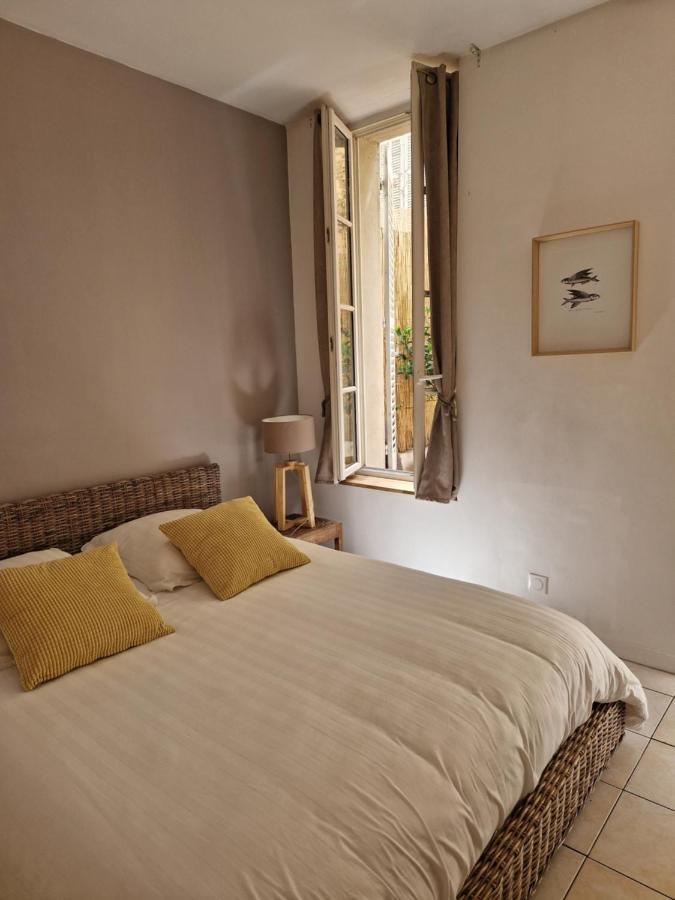 2 Pieces Dans Le Centre Avec Petite Terrasse 3*** Apartamento *